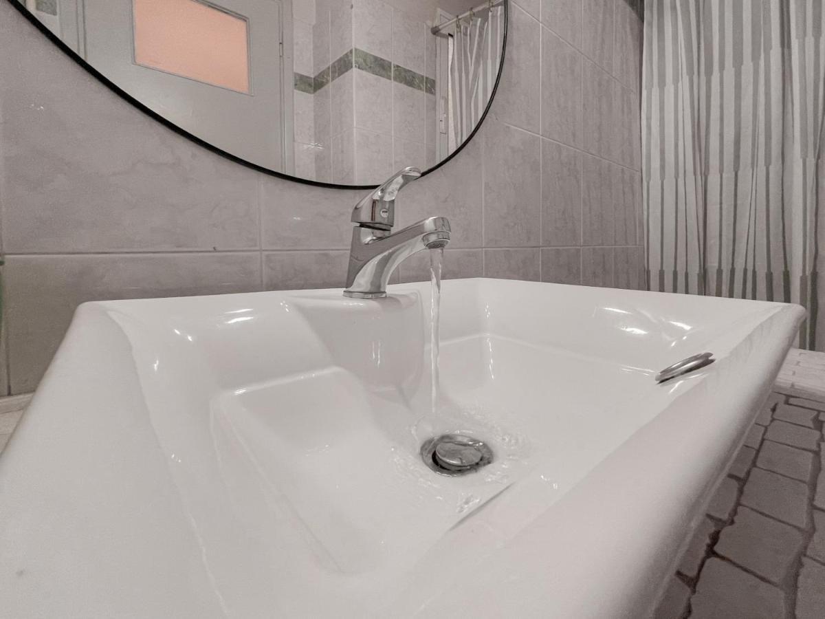 Cute 1Br Apt With Balcony In The Heart Of The City Athens Exterior photo